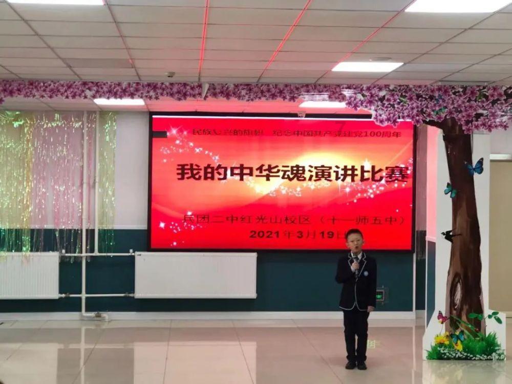 文旅岳阳全球摇人 | 岳阳超可爱的美女小姐姐洞庭湖边秀舞姿
